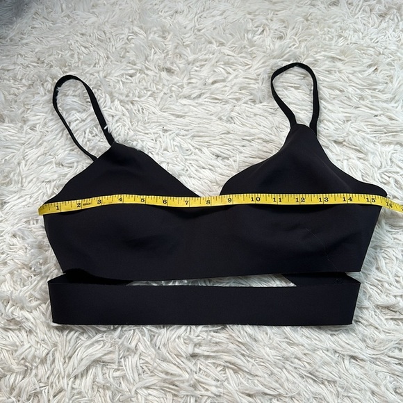 Lululemon Happy Warrior Bra *A/B Cup Black - Picture 3 of 7